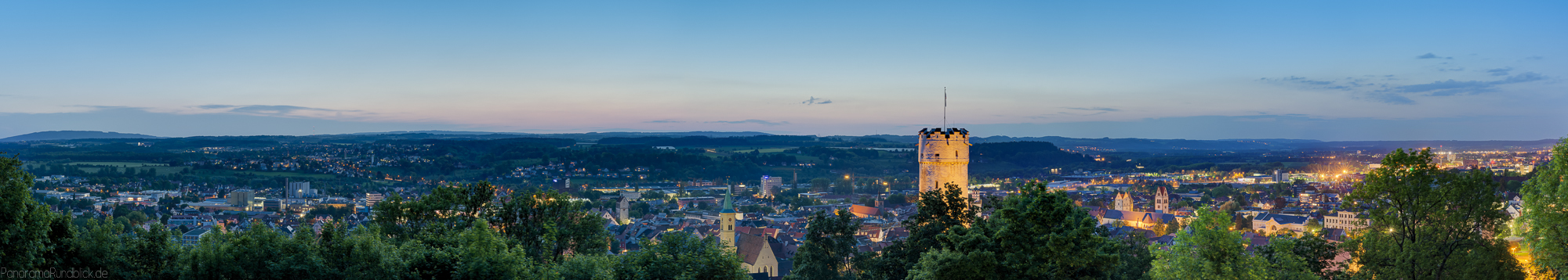 Panoramafoto von der hystorischen Altstadt Ravensburg im Lichterglanz