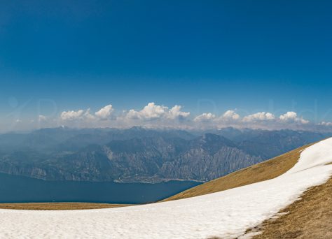 Blick von Monte Baldo nach Malcésine und Limone sul Garda