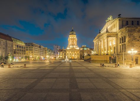 Gendarmenmarkt zur blauen Stunde, Deutscher Dom, Berlin