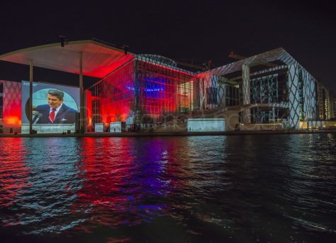 Lichtershow Marie-Elisabeth-Lüders-Haus, Berlin